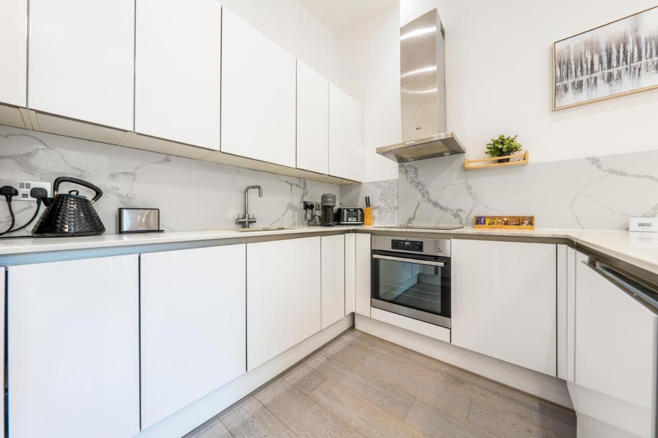 Apartamento Modern 3 And 2 Bedroom Flat In Central With Installed Ac Londres