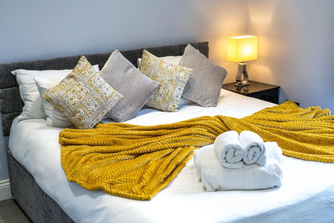 Apartamento Modern 3 And 2 Bedroom Flat In Central With Installed Ac