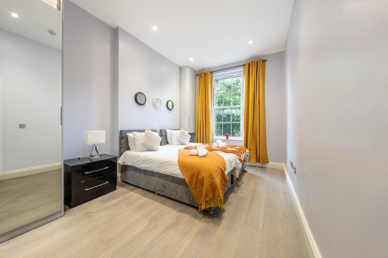Modern 3 And 2 Bedroom Flat In Central With Installed Ac Apartamento *
