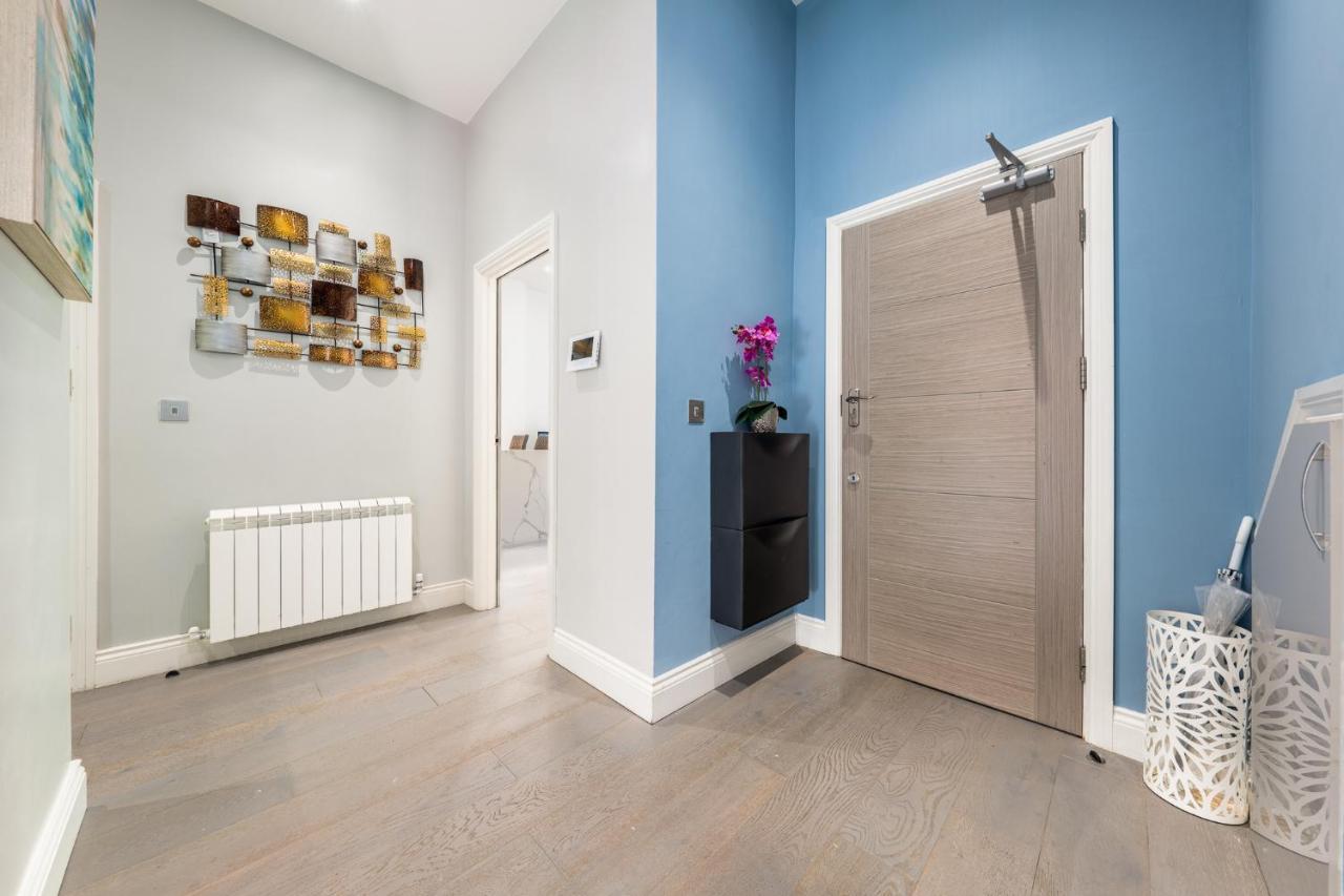 Apartamento Modern 3 And 2 Bedroom Flat In Central With Installed Ac